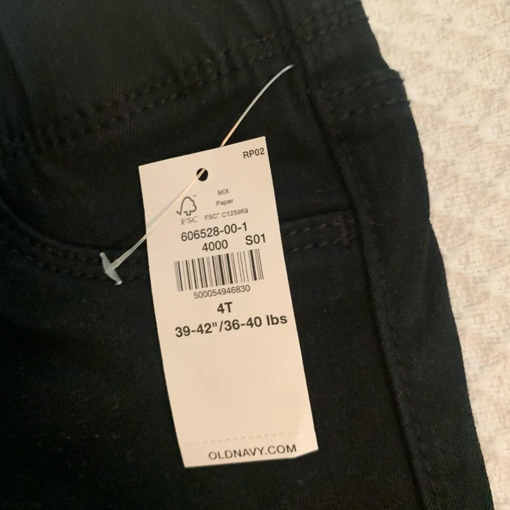 Old Navy Black Denim Jeggin. Sz 4 T NWT
